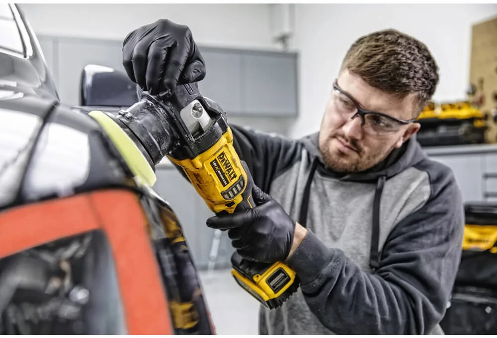 Полірувальна машина акумуляторна безщіткова DeWALT DCM848N — фото 3