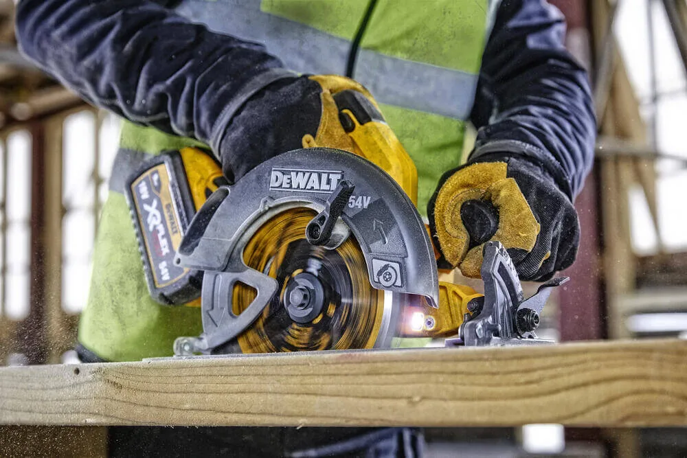 Пила дискова акумуляторна DeWALT DCS578NT — фото 6