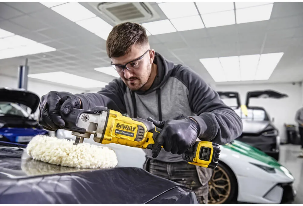 Полірувальна машина акумуляторна безщіткова DeWALT DCM849N — фото 4