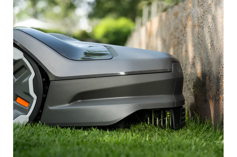 роботизована газонокосарка Husqvarna Automower® 305E NERA — фото 2