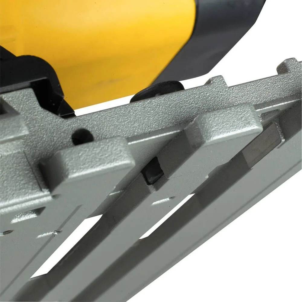 Пила дискова занурювальна мережева DeWALT DWS520KT — фото 6