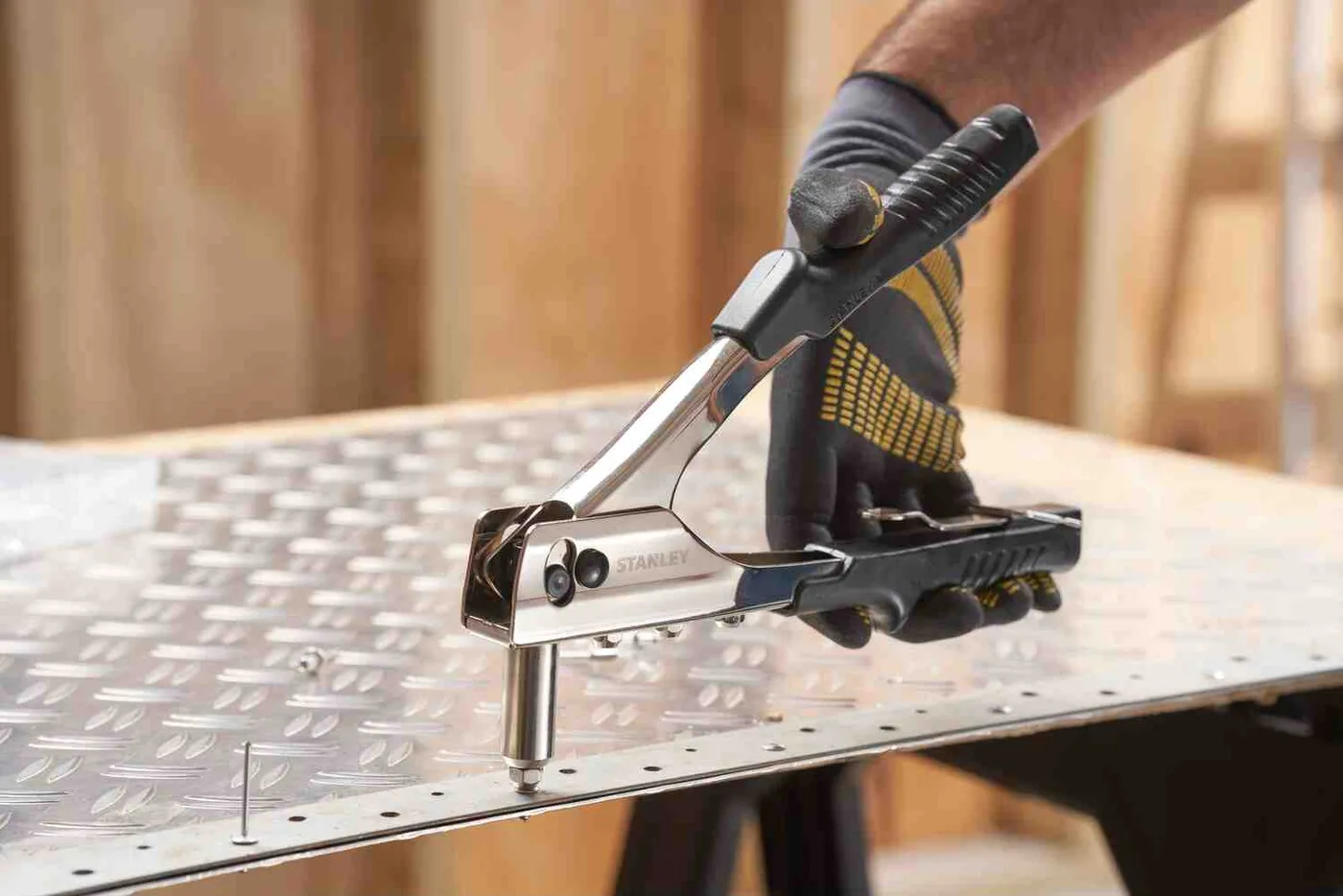 Ключ заклепувальний Right Angle Riveter з насадками під заклепкі діаметром 2, 3, 4, 5 мм STANLEY 6-MR55 — фото 5
