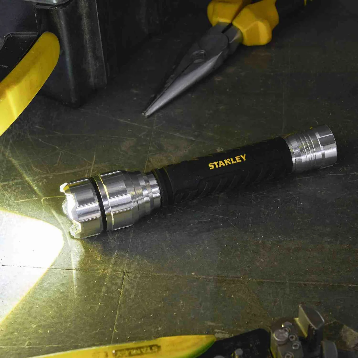 Освітлення Stanley SXLS43183E — фото 4