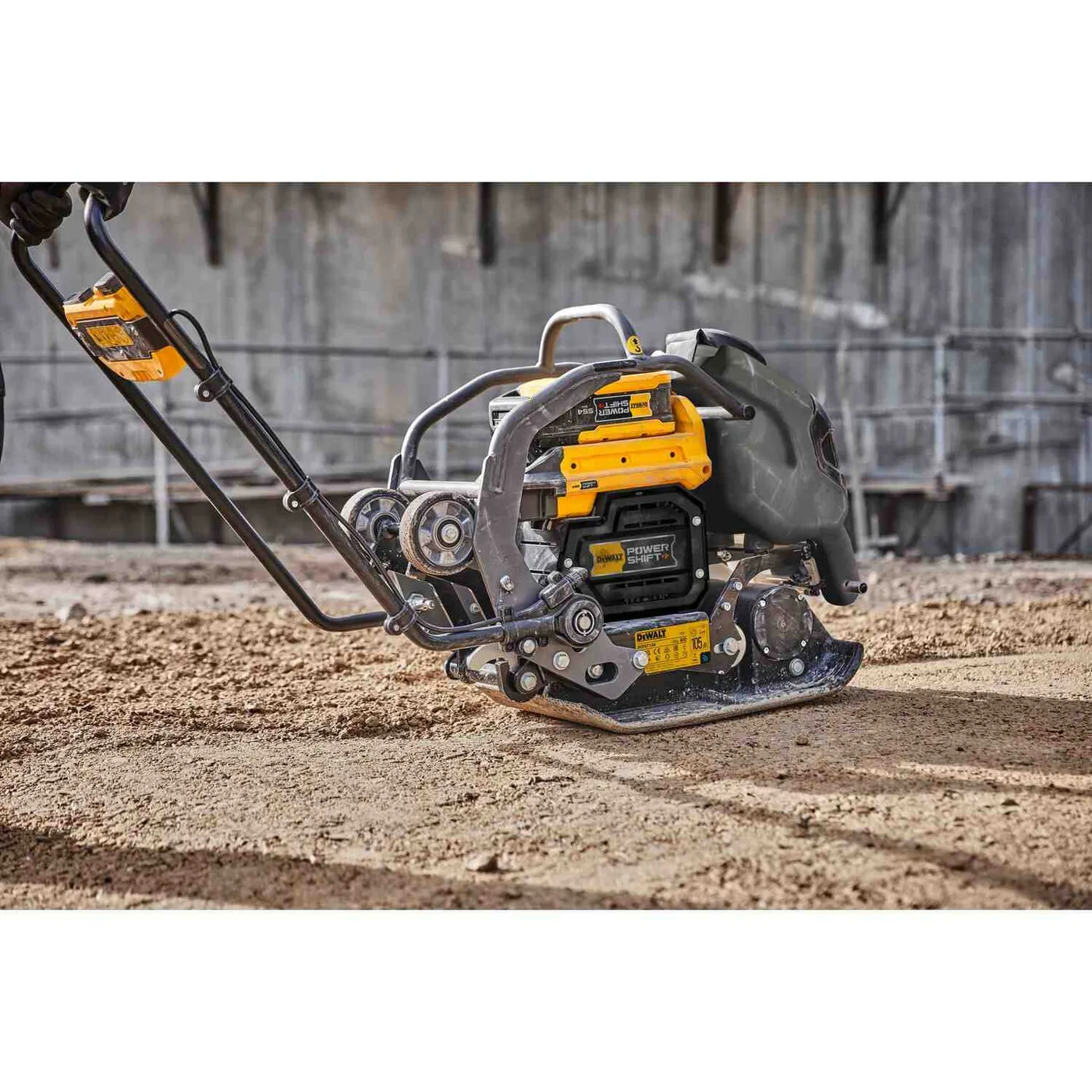 Вібраційна плита прямохідна акумуляторна POWERSHIFT DeWALT DCPS7154N — фото 5