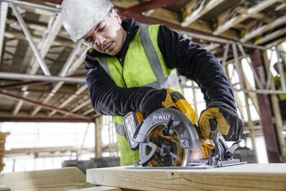 Пила дискова акумуляторна DeWALT DCS578NT — фото 5