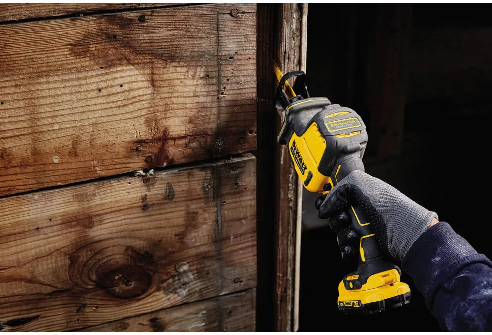 Пила шабельна акумуляторна безщіткова DeWALT DCS312N — фото 6