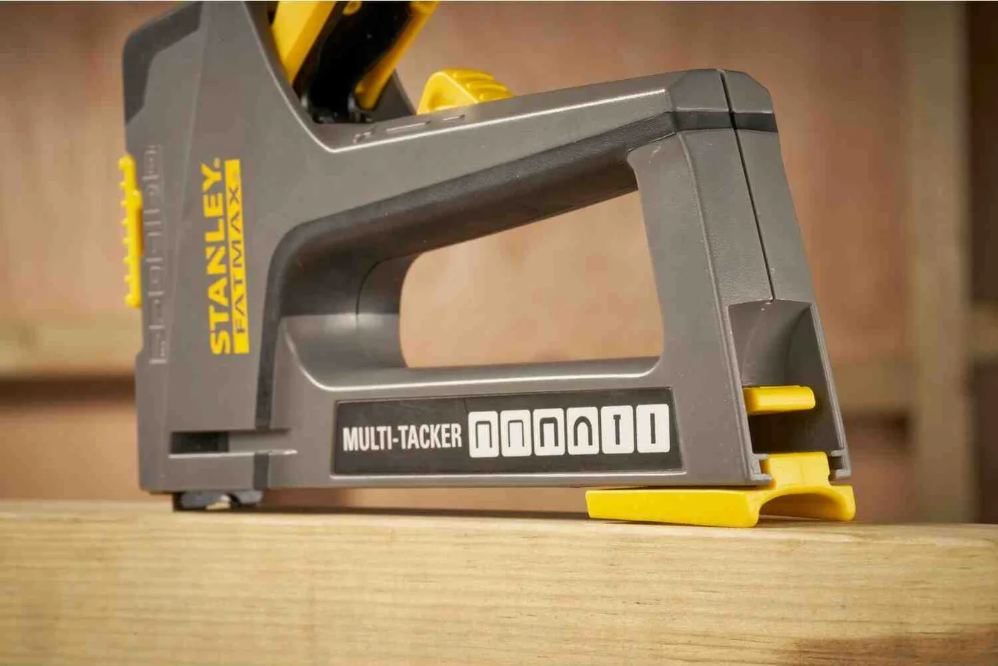 Степлер LIGHT DUTY / HEAVYDUTY / CABLE / BRADS TR75 FATMAX® 6 У 1 для всіх типів скоб STANLEY FMHT6-70868 — фото 6