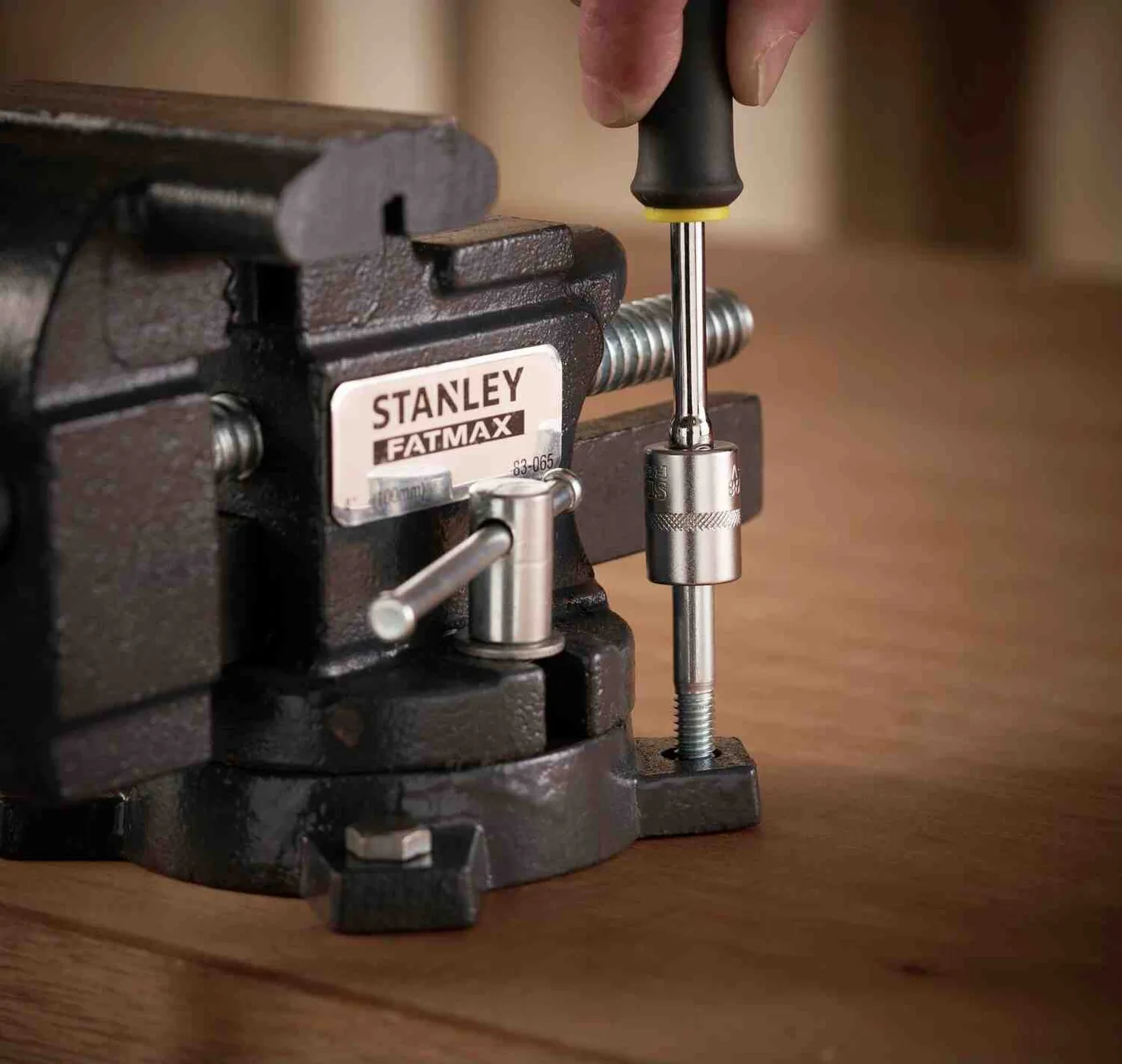 Лещата MaxSteel для невеликого навантаження із зусиллям стиснення 1100 кг STANLEY 1-83-065 — фото 2