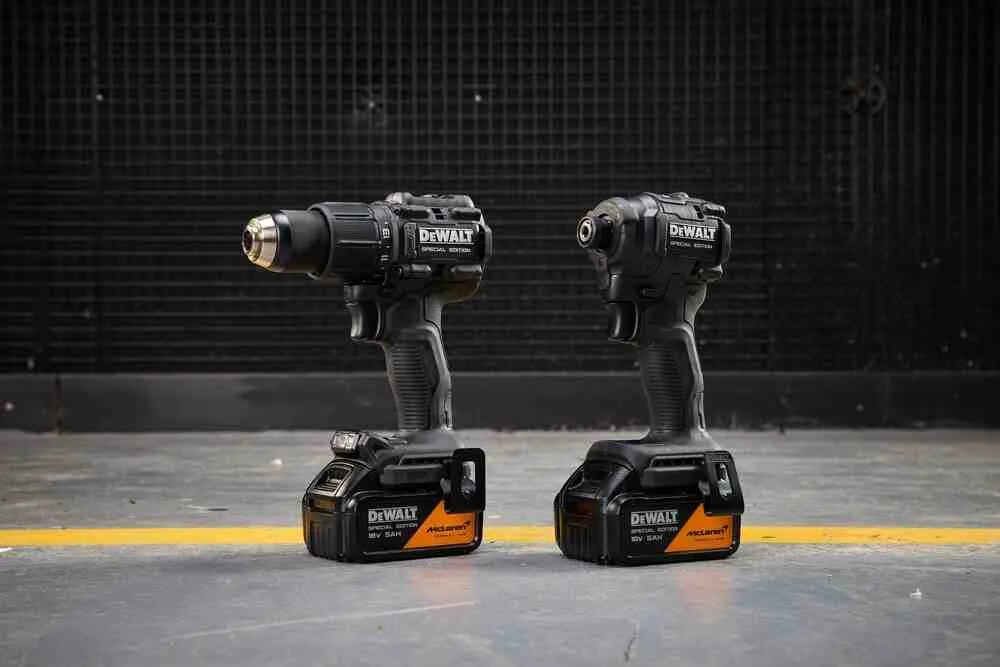 Набір з двох інструментів акумуляторних безщіткових McLaren F1 TEAM SPECIAL EDITION DeWALT DCK2222MP2T — фото 6