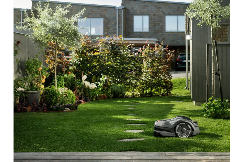 роботизована газонокосарка Husqvarna Automower® 305E NERA — фото 4