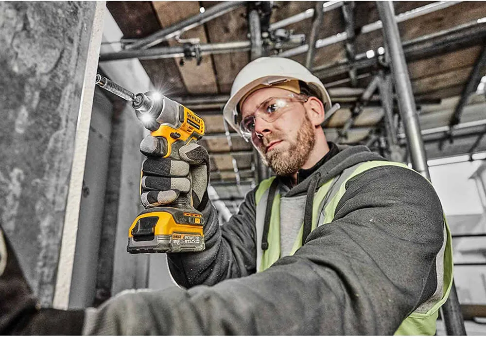 Шурупокрут ударний акумуляторний безщітковий DeWALT DCF840NT — фото 3
