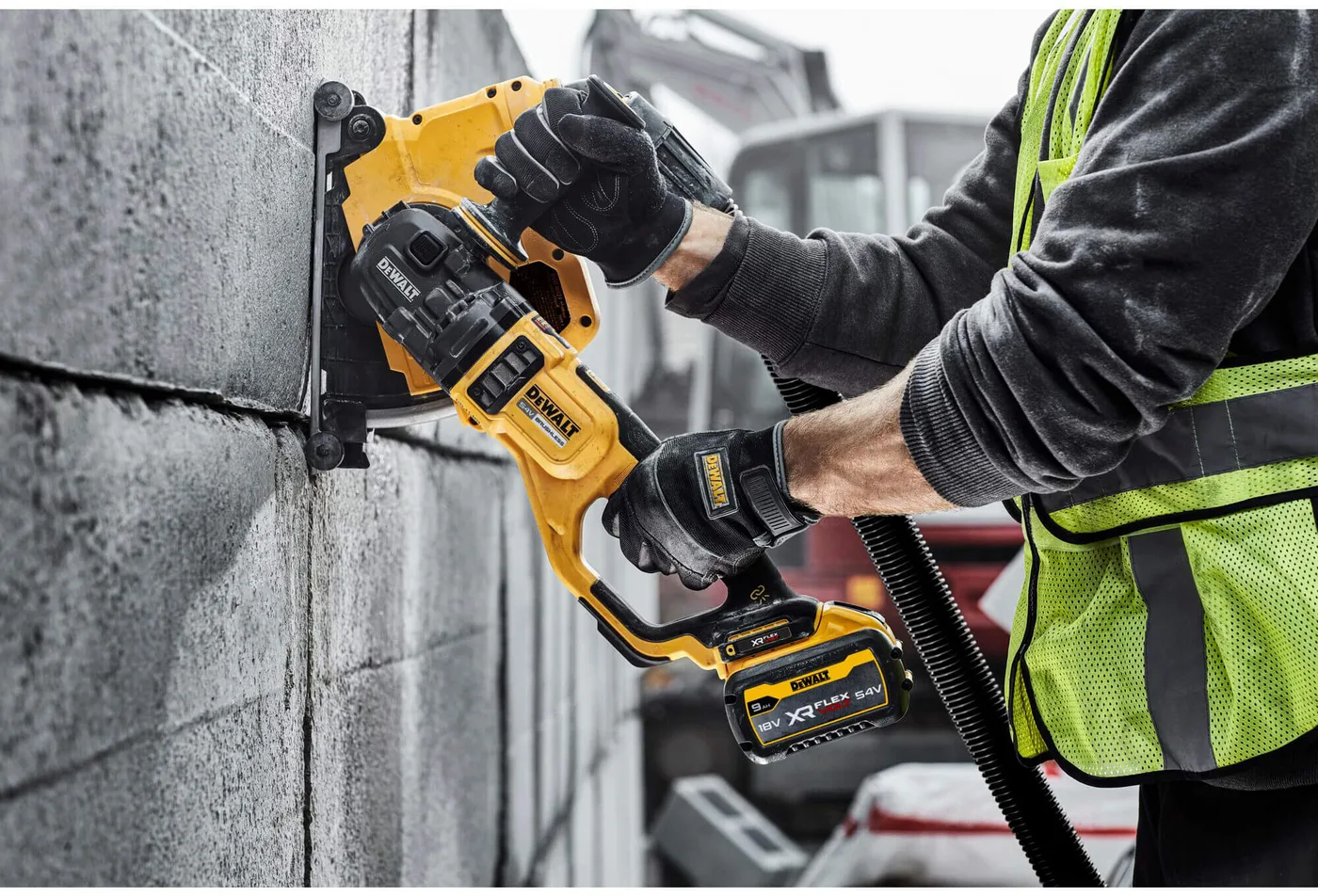 Шліфмашина кутова - болгарка акумуляторна безщіткова DeWALT DCG460N — фото 6