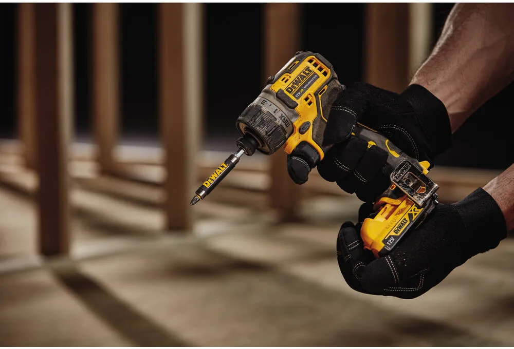 Шурупокрут акумуляторний безщітковий DeWALT DCF601N — фото 4