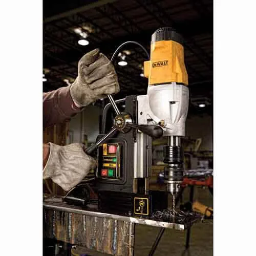 Верстат свердлильний мережевий магнітний DeWALT DWE1622K — фото 4