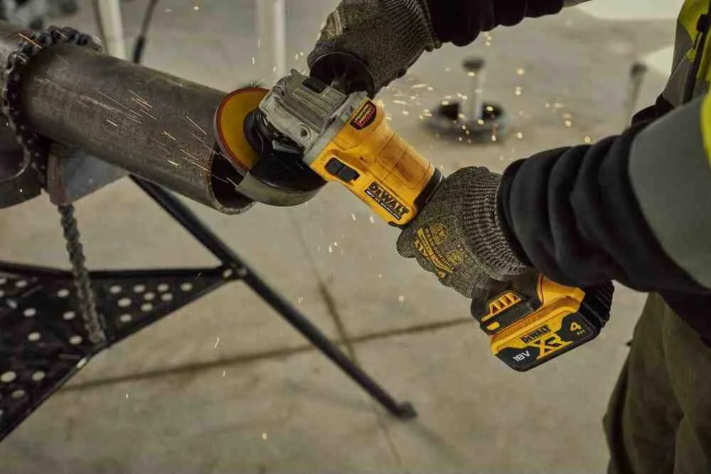 Шліфмашина кутова - болгарка акумуляторна безщіткова DeWALT DCG407M1T — фото 5