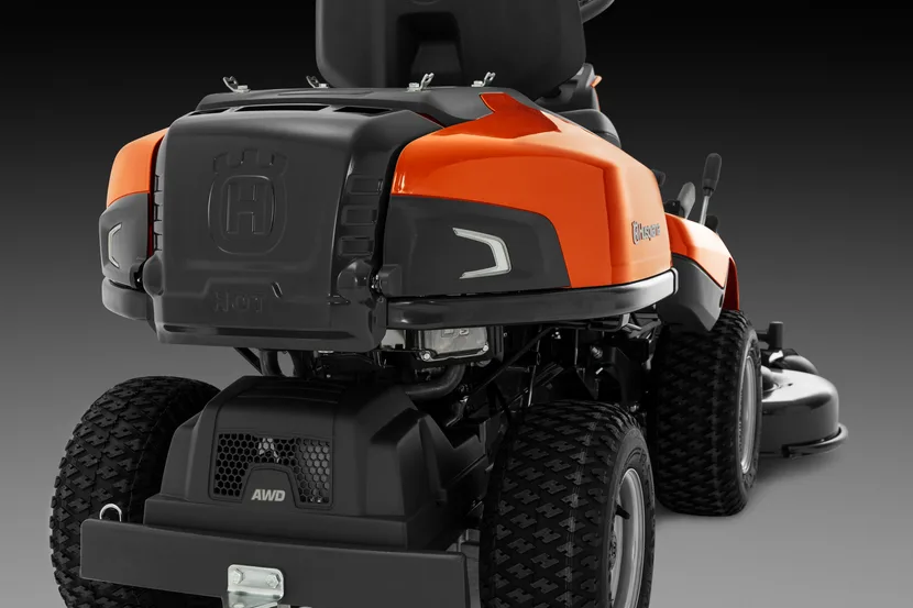 Бензинова фронтальна косарка-трактор Husqvarna R 316TX AWD — фото 4