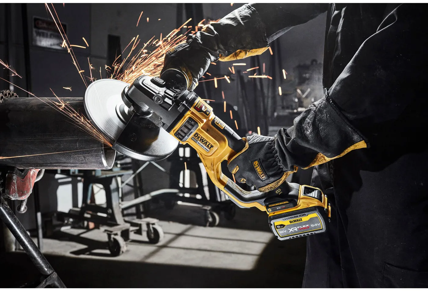 Шліфмашина кутова - болгарка акумуляторна безщіткова DeWALT DCG460NK — фото 5