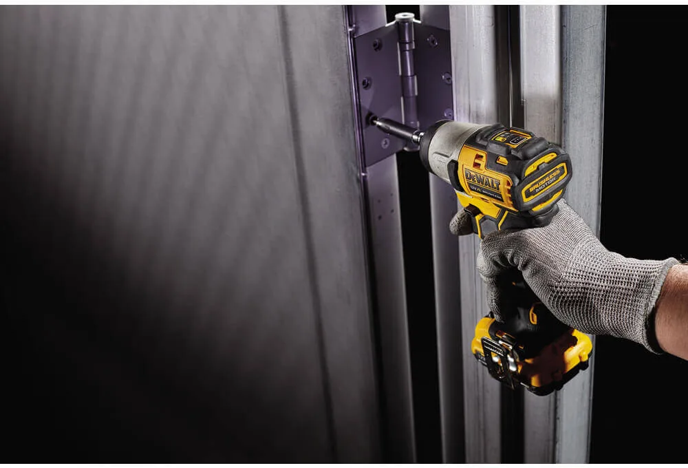 Шурупокрут акумуляторний ударний безщітковий DeWALT DCF801N — Уцінка — фото 3