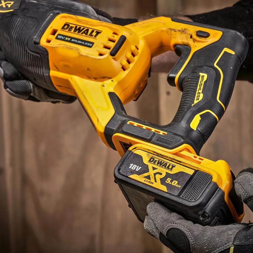 Пила шабельна акумуляторна DeWALT DCS382N — фото 6