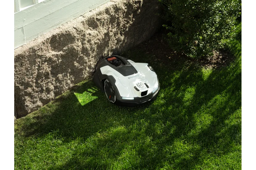 роботизована газонокосарка Husqvarna Automower® 405VE NERA — фото 2