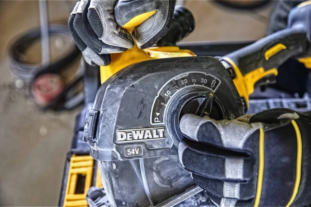 Штроборіз акумуляторний безщітковий DeWALT DCG200NT — фото 5
