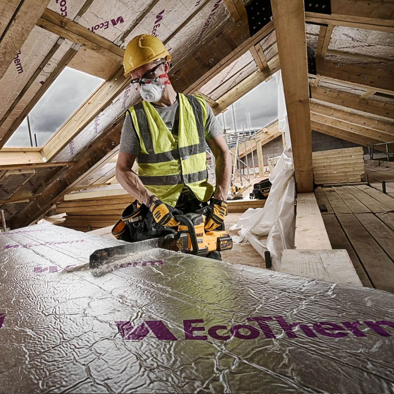 Пила ALLIGATOR акумуляторна безщіткова DeWALT DCS397N — фото 3
