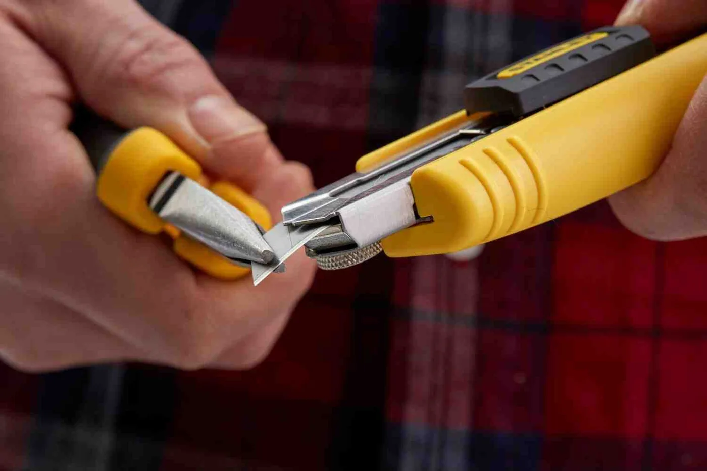 Ніж FatMax Cartridge довжиною 180 мм з лезом шириною 18 мм з сегментами, що відламуються STANLEY 0-10-481 — фото 4